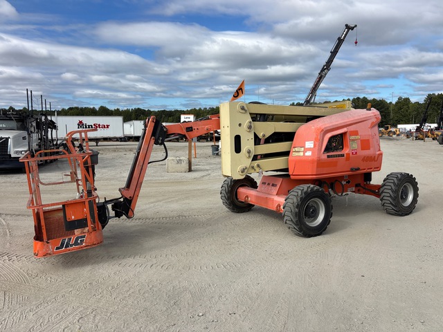 2015 JLG 450AJ 4WD Dual Fuel Articulating Boom Lift 2015 JLG 450AJ 4WD Dual Fuel Articulating Boom Lift