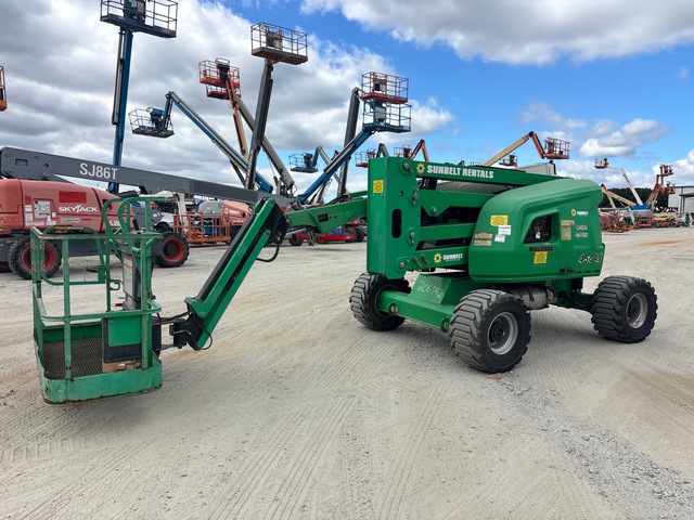 2015 JLG 450AJ 4WD Dual Fuel Articulating Boom Lift 2015 JLG 450AJ 4WD Dual Fuel Articulating Boom Lift