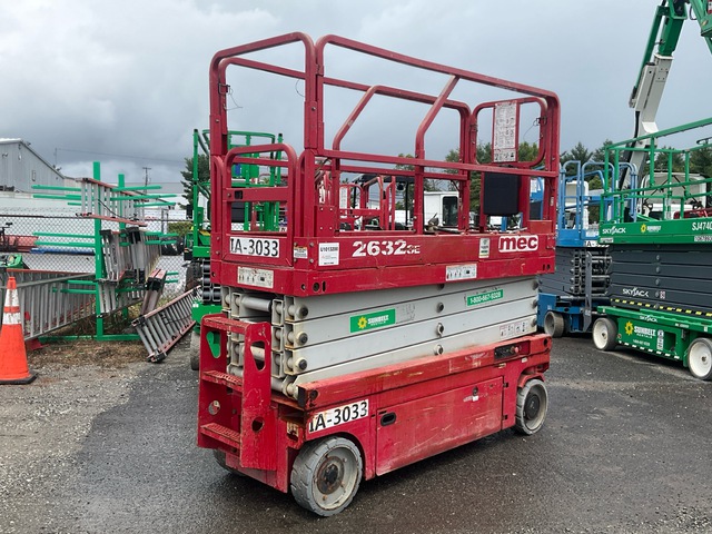 2017 MEC 2632SE Electric Scissor Lift