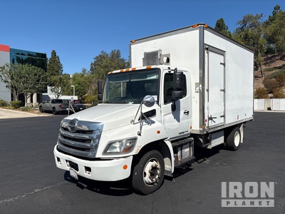 2016 Hino 268 4x2 バントラック