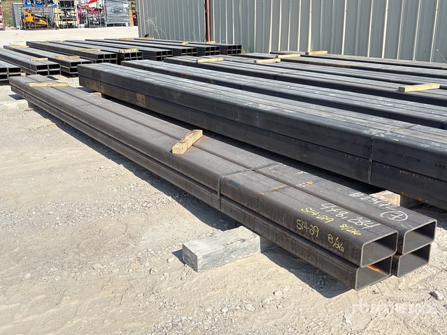Quantity of (4) 4 in x 8 in x 5/16 in x 20 ft Rectangle Tubing (Unused)