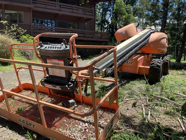 2007 JLG 600S Telescopic Boom Lift (Inoperable)