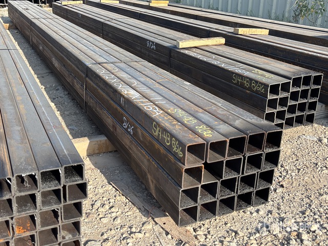 Quantity of (20) 2 1/2 in x 2 1/2 in x 20 ft 11 GA Square Tubing (Unused)
