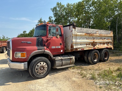 Ford Aeromax L9000 6x4 T/A Dump Truck (Inoperable)