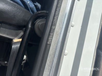 2017 Peterbilt 337 Tracteur routier (Inoperable)