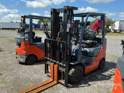 2023 Toyota 50-8FGCU25 4500 lb Pneumatic Tire Wózek widłowy