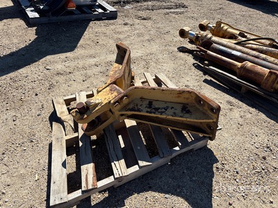 Drawbar - Fits Cat D8