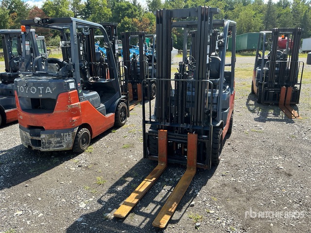 2023 Toyota 50-8FGCU25 4500 lb Pneumatic Tire Forklift