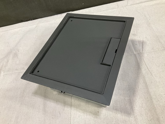 (16) Legrand Wiremold AC8105 Raised Floor Boxes