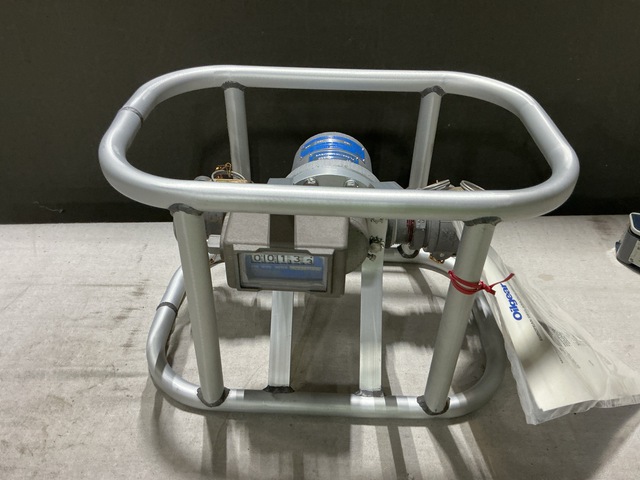 (3) Oilgear LD01246-002 Flow Rate Indicating Meters (3) Oilgear LD01246-002 Flow Rate Indicating Meters