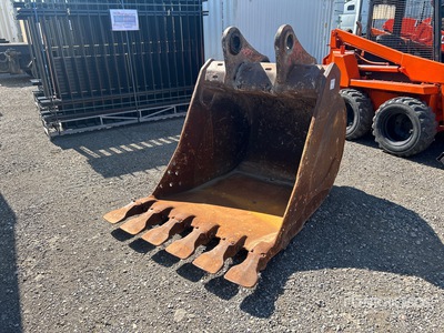 59 in Digging Excavator Bucket
