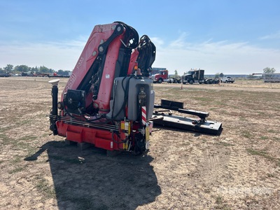 2012 Fassi F335 Knuckle Flèche sur camion