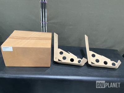 (6) Navistar Defense 3689864C1 Vehicular Components Brackets