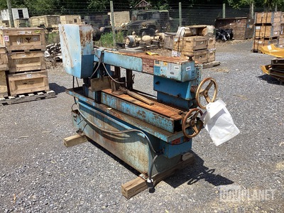 Do-All C-916M Horizontal Band Saw
