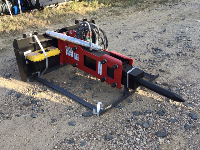Raytree RMH680 Skid Steer Hydraulic Hammer - Unused Raytree RMH680 Skid Steer Hydraulic Hammer - Unused