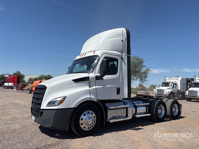 2018 Freightliner Cascadia 116 6x4 Cabeza Tractora Cabina Corta