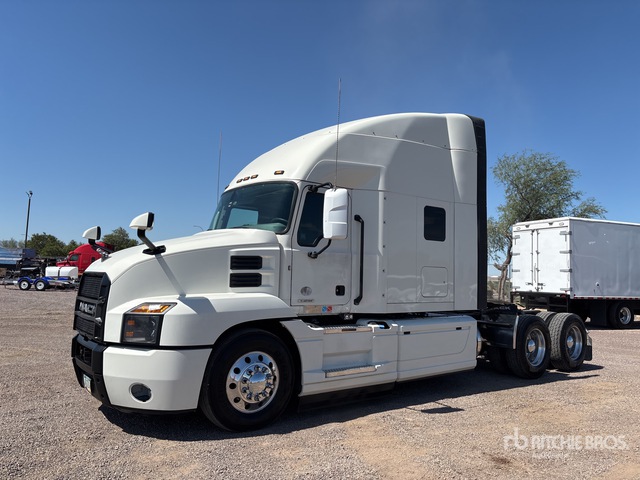 2019 Mack AN64T 6x4 T/A Sleeper Truck Tractor