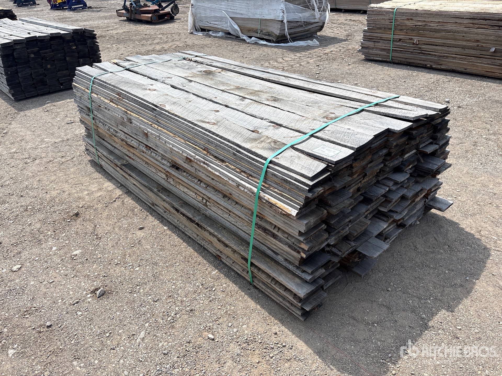 Quantity of (320) 1 in x 6 in x 8 ft Fence Planks