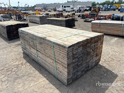 Quantity of (189) 2 ft x 6 ft x 92 in 5/8 in SPF Timmerhout