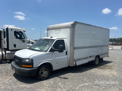 2019 GMC G3500 4x2 Van Truck