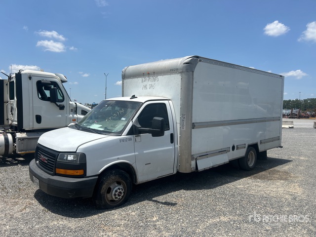 2019 GMC G3500 4x2 Van Truck