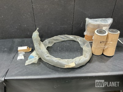 (1) Seal Replacement Parts Kit, (16) Packing Retainers & Assorted Items