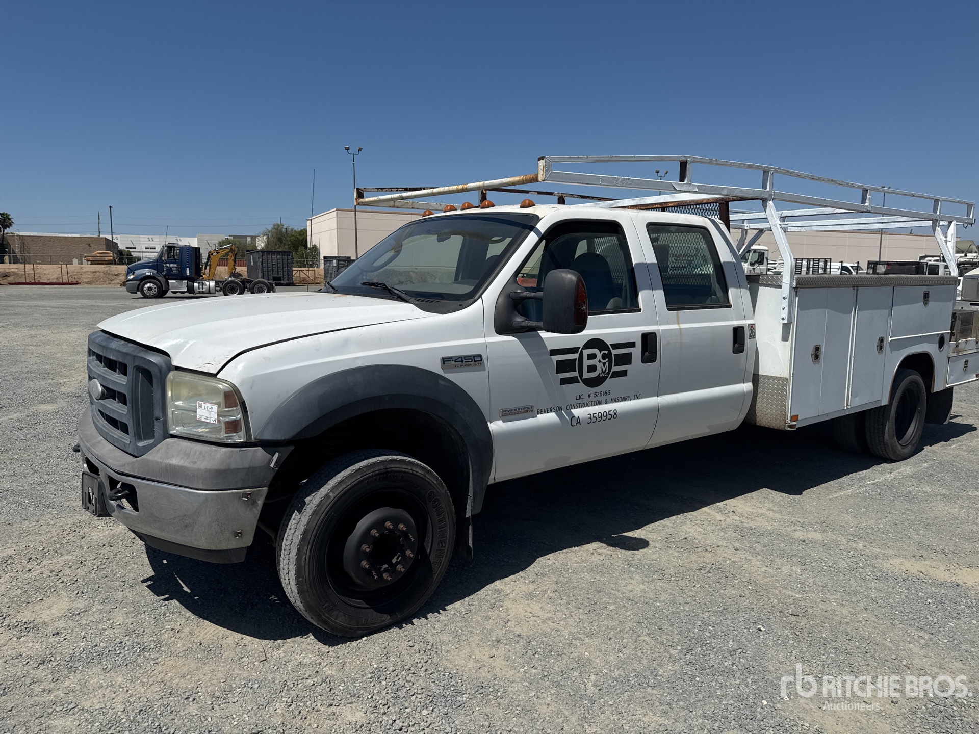 2006 Ford F-450 XL 4x2 Crew Cab utility bed Flatbed Truck
