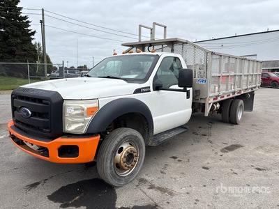 2016 Ford F-550 XL 4x2 Camion à Plateau