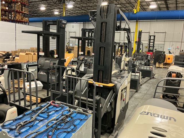 2022 Crown RM6025-45 4500 lb Reach Truck
