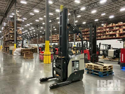 2022 Crown RM6025-45 4500 lb Stapelaar