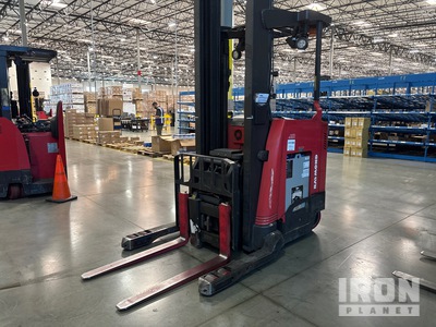 2015 Raymond 5000 lb Reach Truck