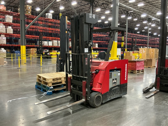 2015 Raymond 425-C50QM 4000 lb Electric Forklift