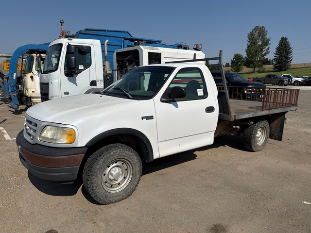 1999 Ford F-150 4x4 Flatbed Truck