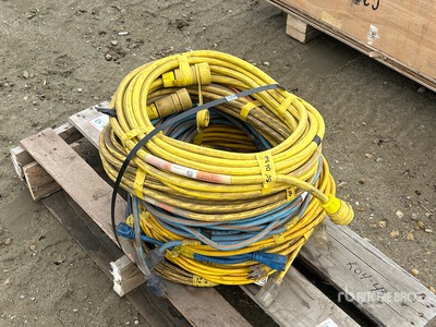Quantity of 460 ft of Heavy Duty Extension Cords