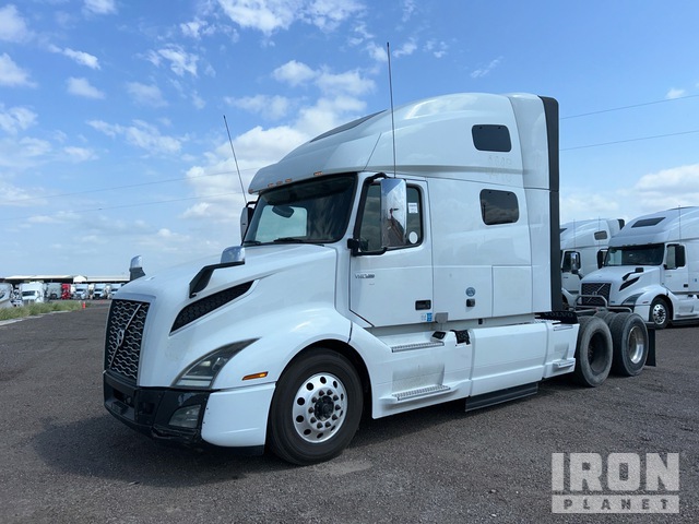 2021 Volvo VNL 6x4 T/A Sleeper Truck Tractor