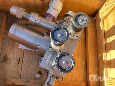Vacco S1E10033-04A Valve Manifold Assembly