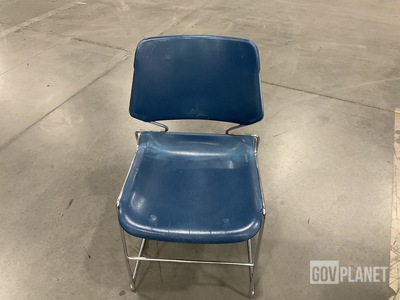 (34) Folding Chairs