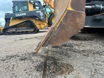 Chassis with Blade Cutting Edge Condition