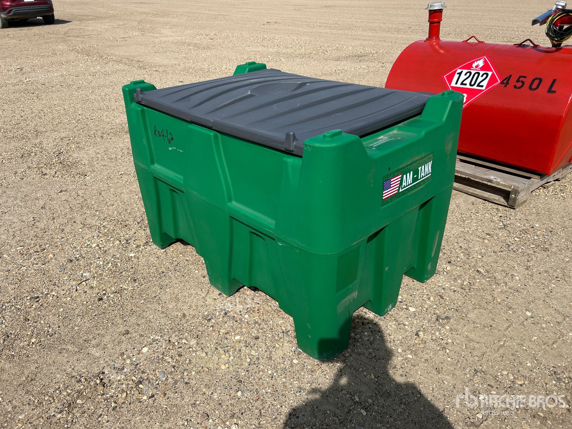 2026 AM Tank 440 L Plastic Fuel Tank