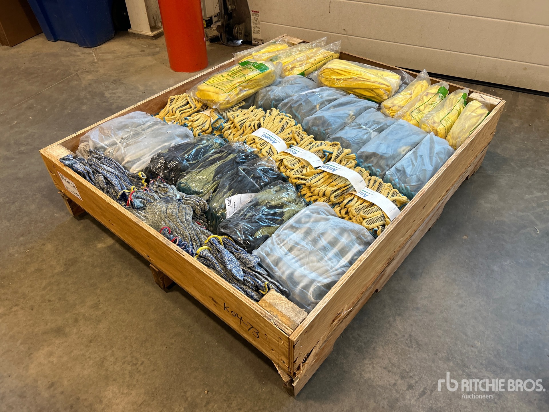 Quantity of (432) Pairs of Work Gloves (Unused)