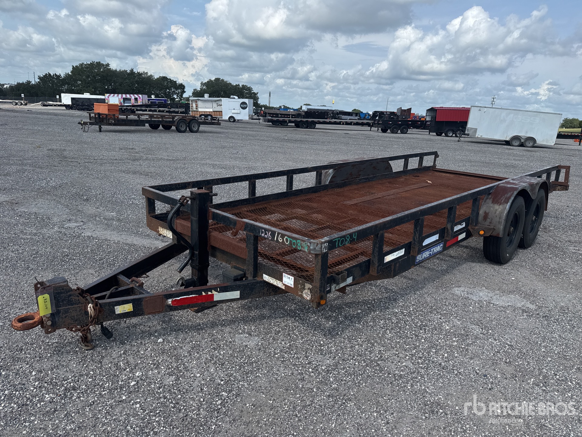 2014 Sure-Trac 20 ft T/A Equipment Trailer