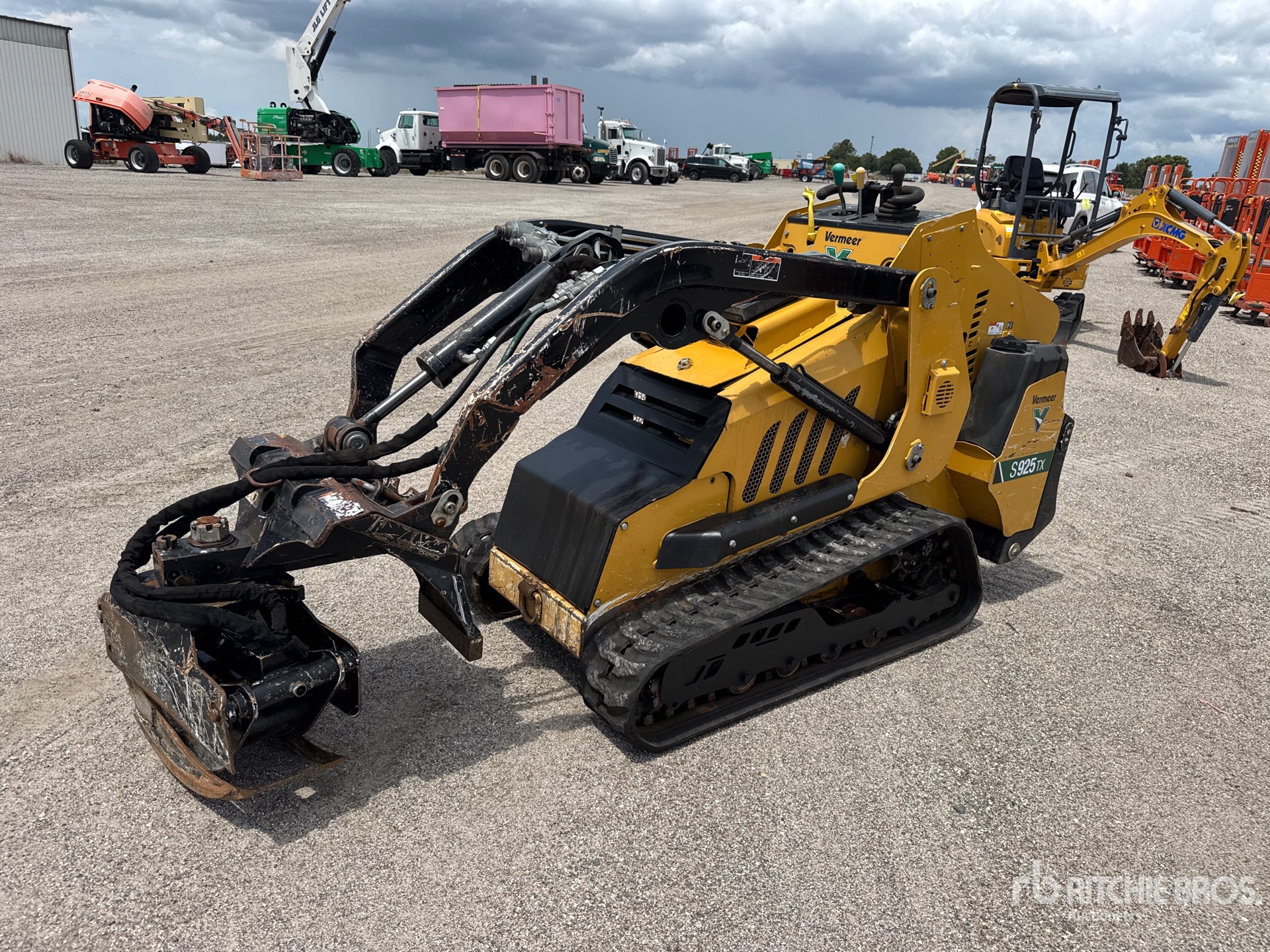 2022 Vermeer S925TX Mini Compact Track Loader