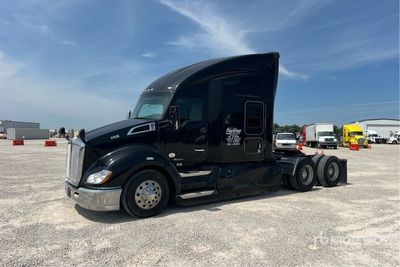 2020 Kenworth T680 6x4 T/A Sleeper Truck Tractor