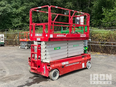 2017 MEC 4555SE Electric Scissor Lift