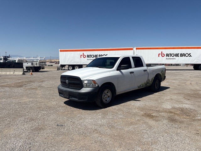 2016 Ram 1500 4x2 Crew Cab Pickup