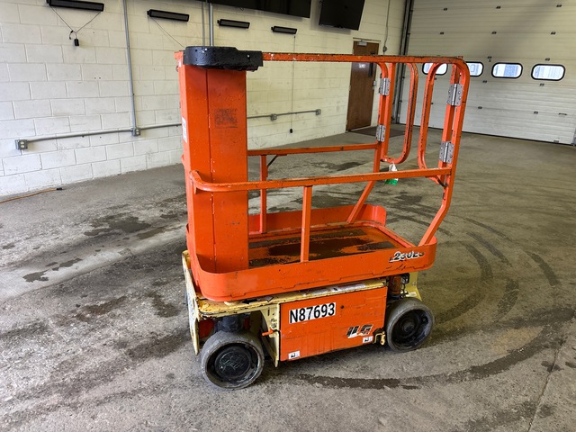 2014 JLG 1230ES Vertical Mast Lift