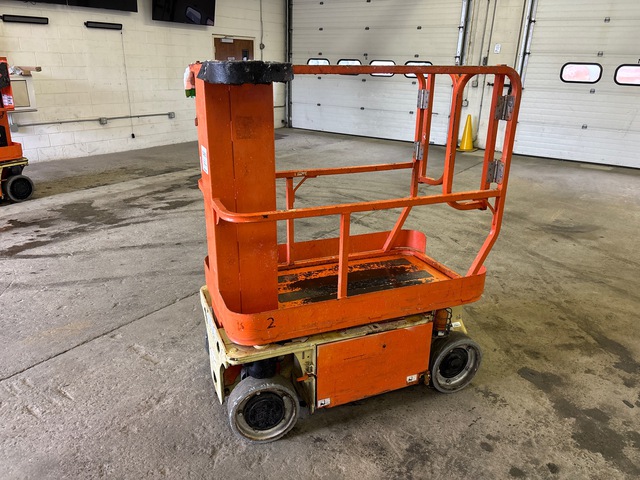 2014 JLG 1230ES Vertical Mast Lift