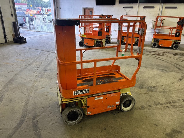 2014 JLG 1230ES Vertical Mast Lift