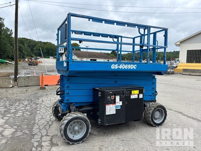 2016 Genie GS-4069DC Electric Scissor Lift