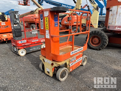 2014 JLG 1230ES Ascenseur à mât vertical